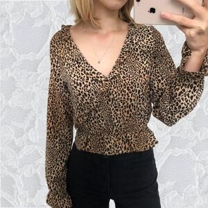 Cheetah leopard print top XS H&M